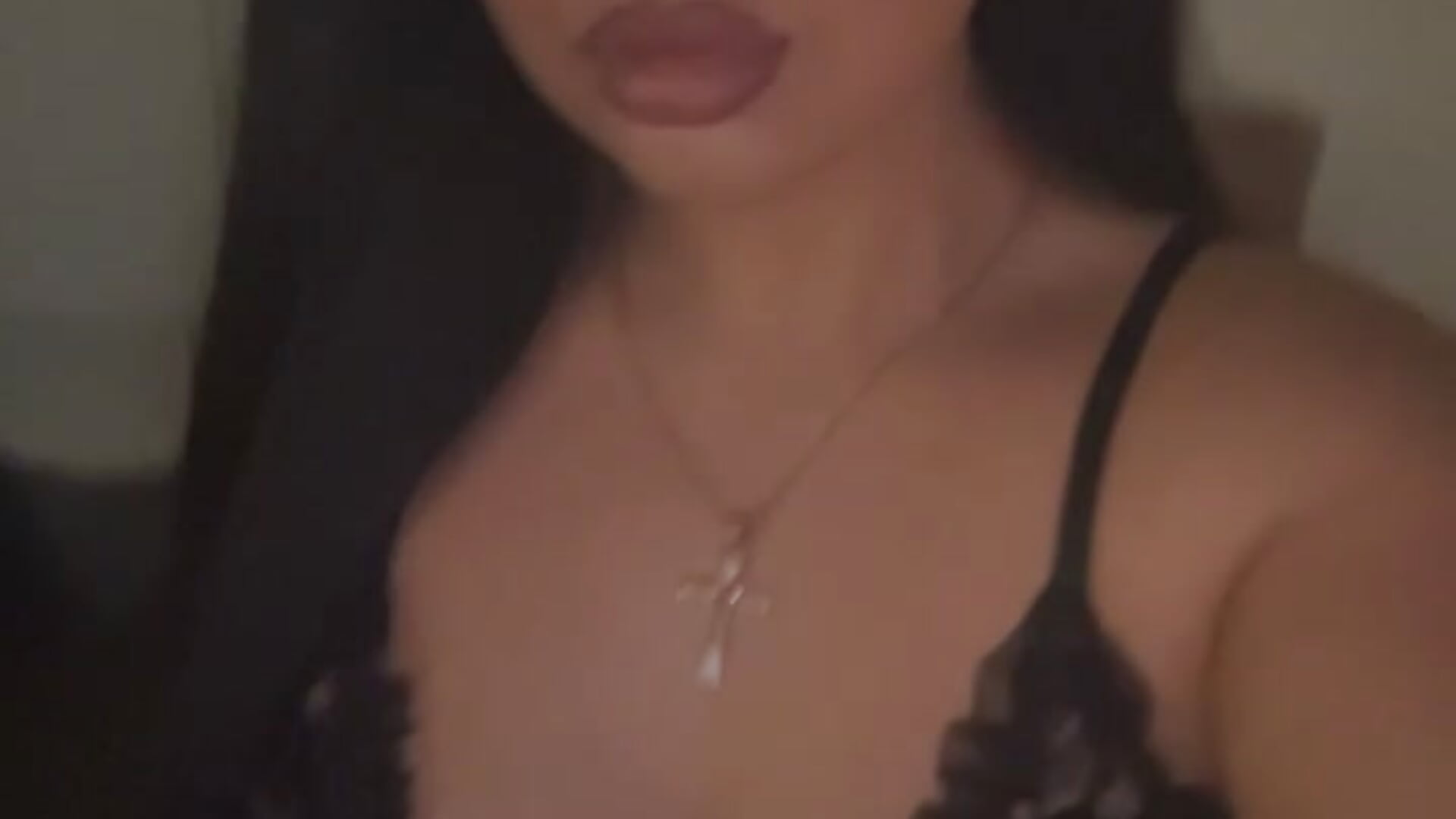 1547B06C-1C60-492E-96A5-904141C22BC0 - video av Wild_Busty_Niyah_XX cam-modell