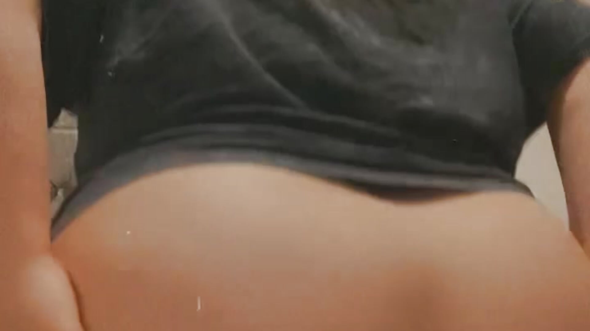 Ride dildo in arse - clip cu LavenderBrielle model videochat