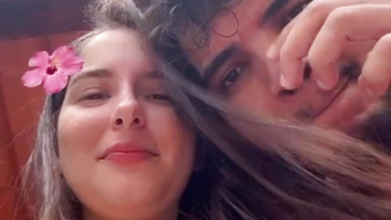 HELLO – video af kalshw cam-model