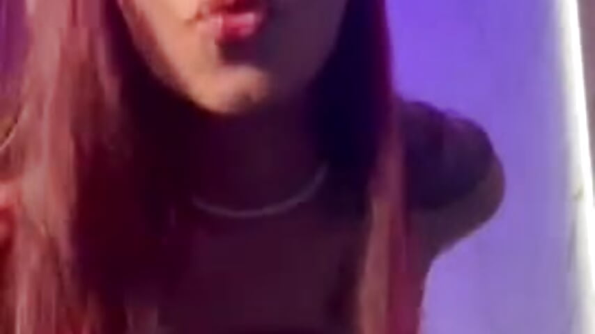 sweet Scarlett 🍆😈💦🍑 - 視頻由 scarlettvg 主播提供