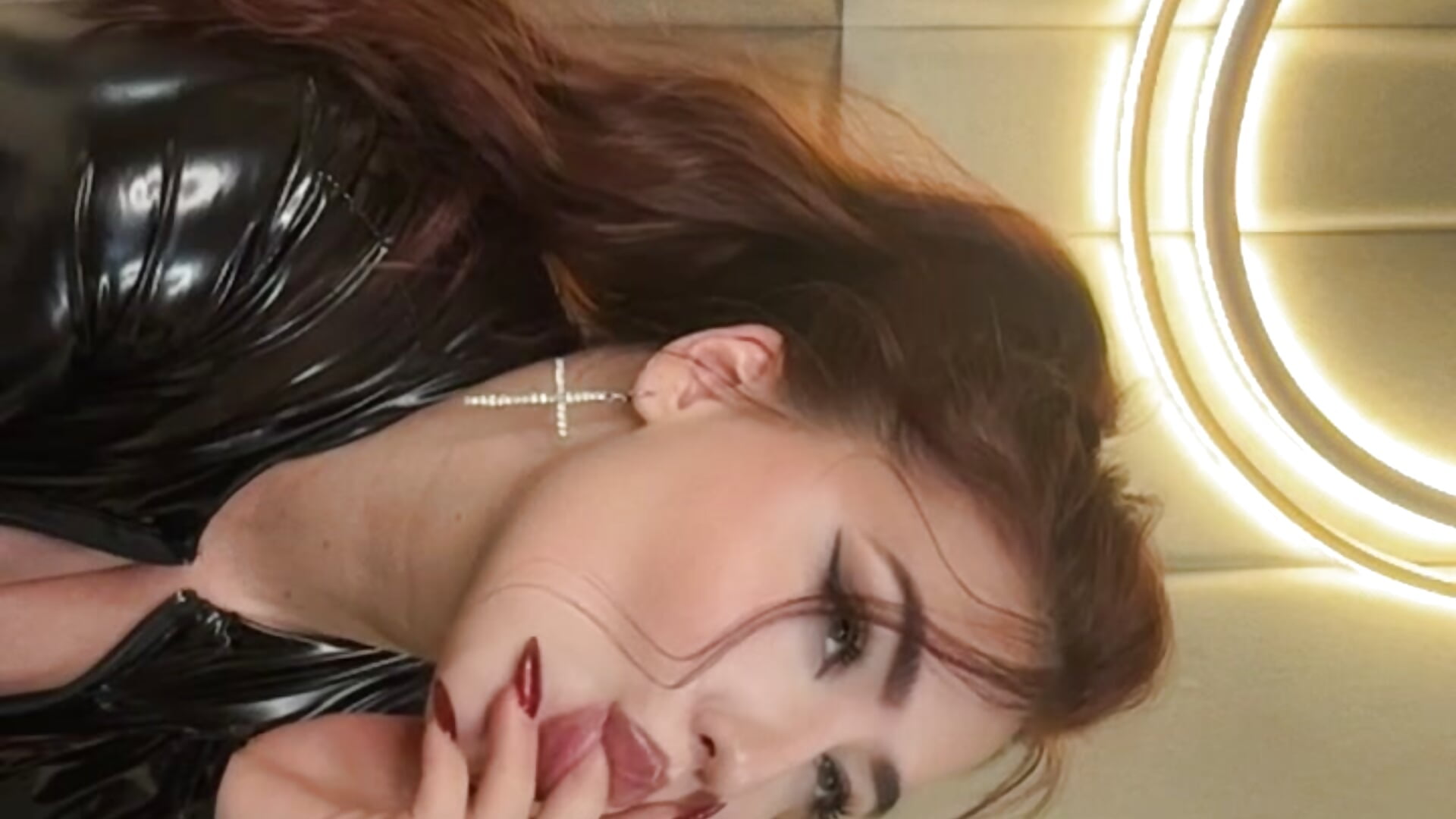 𝙸 𝚔𝚗𝚘𝚠 𝚊𝚕𝚕 𝚢𝚘𝚞𝚛 𝚍𝚎𝚜𝚒𝚛𝚎𝚜😜