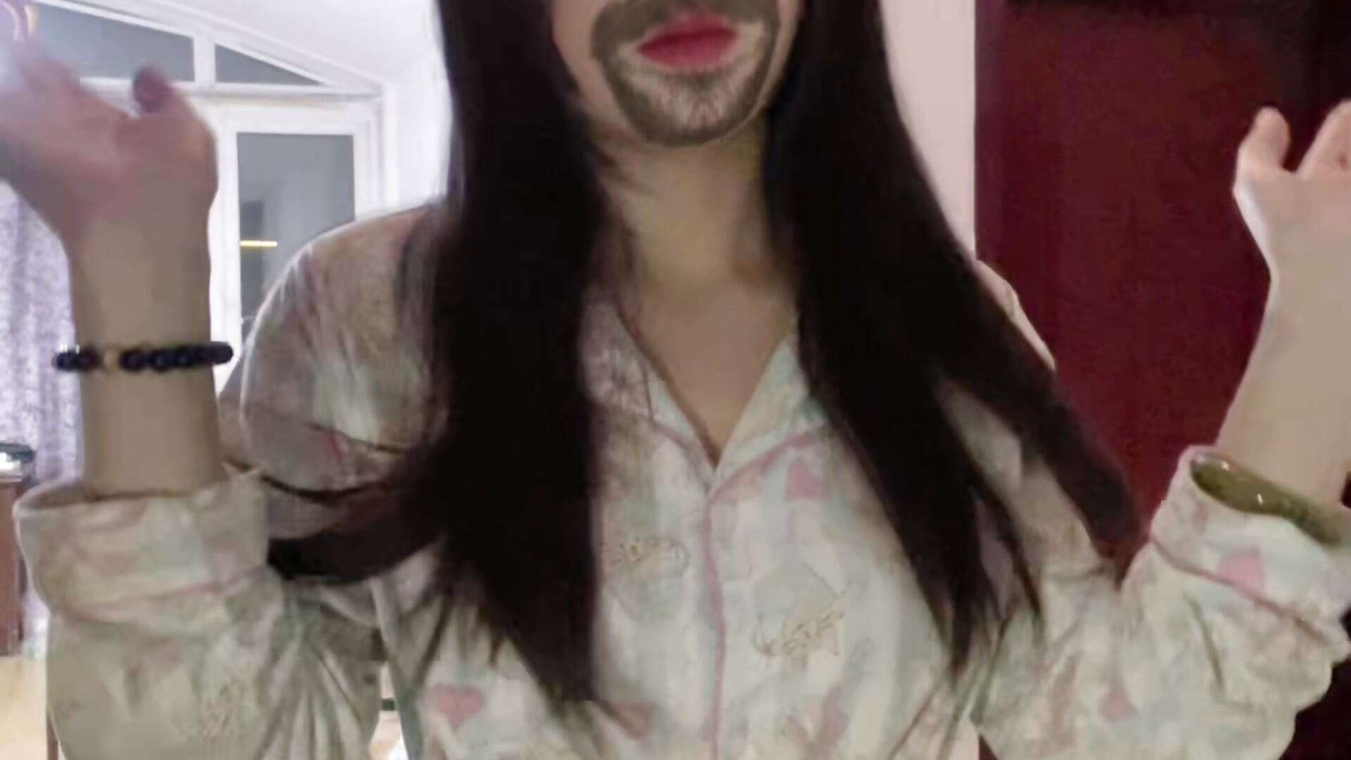 夹心 - vidéo du modèle de showcams HRB_HAPPY