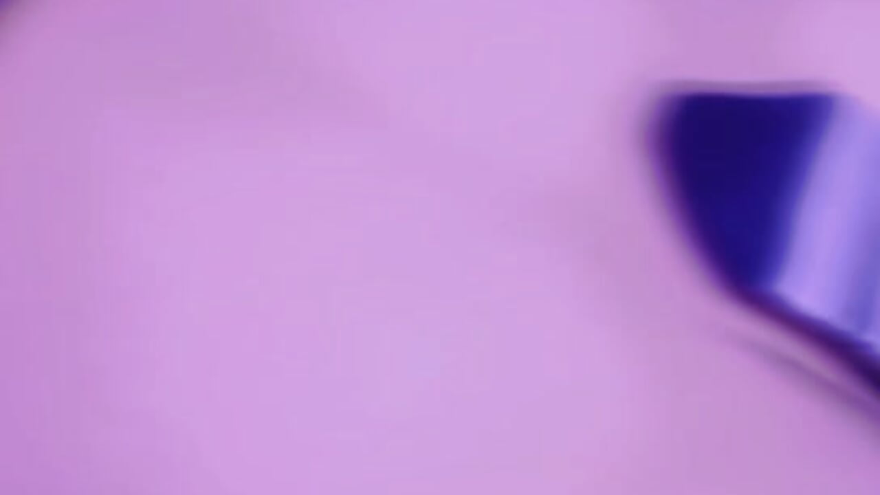 Look at me and tell me you love me – video od webkamerové modelky Julls420_