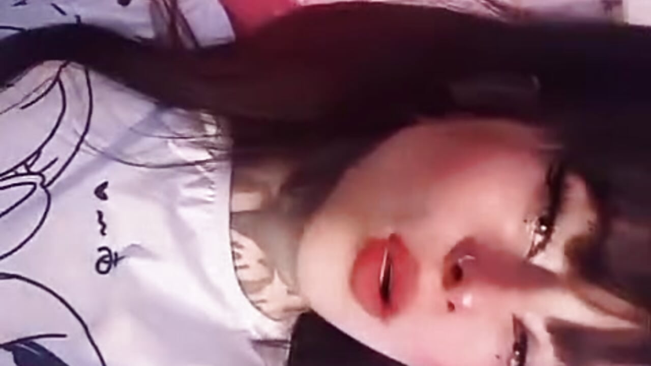 Miaww ♡ – video od webkamerové modelky Julls420_