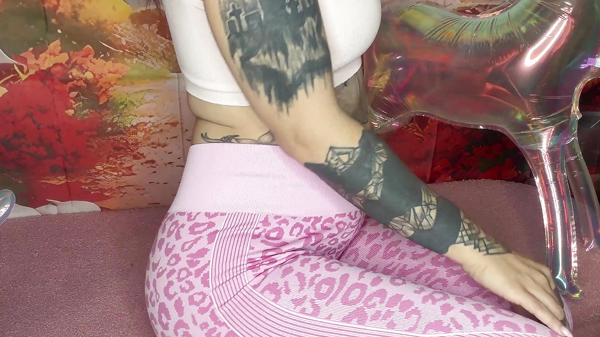 Kurzes Hallo von mir :) – video od webkamerové modelky KristalSkye