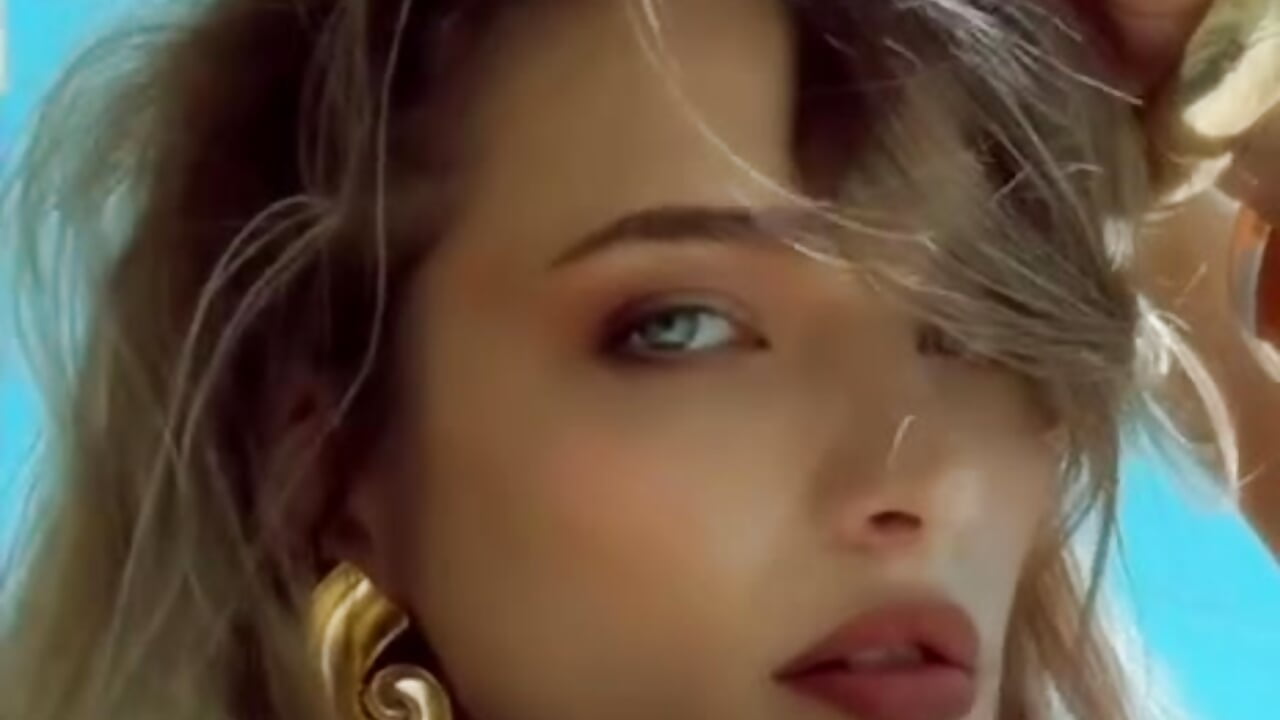 Surrender to Me - video by Miss_Monroe cam model