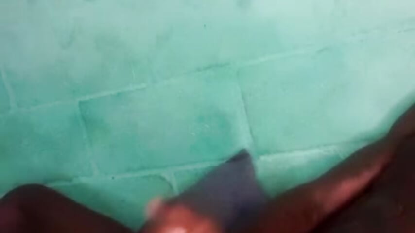 Ready - vidéo du modèle de showcams Y3ntieobiaa