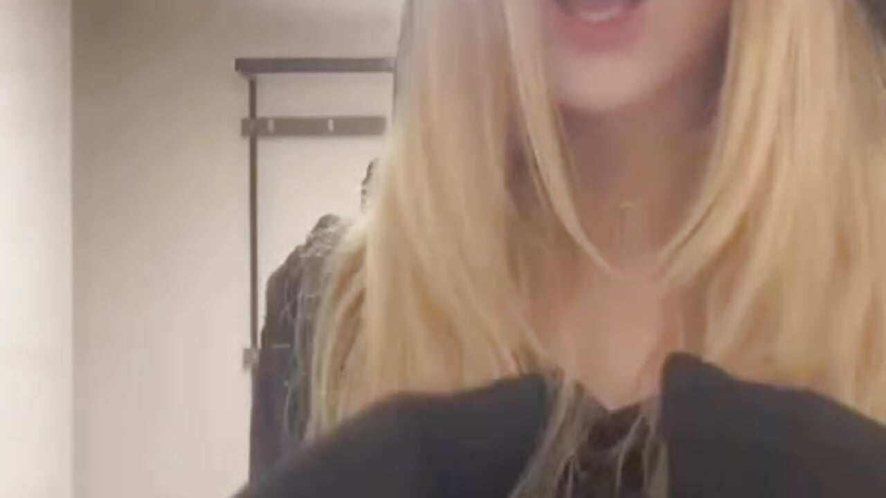 ehehehehe - video by kaity_berry cam model