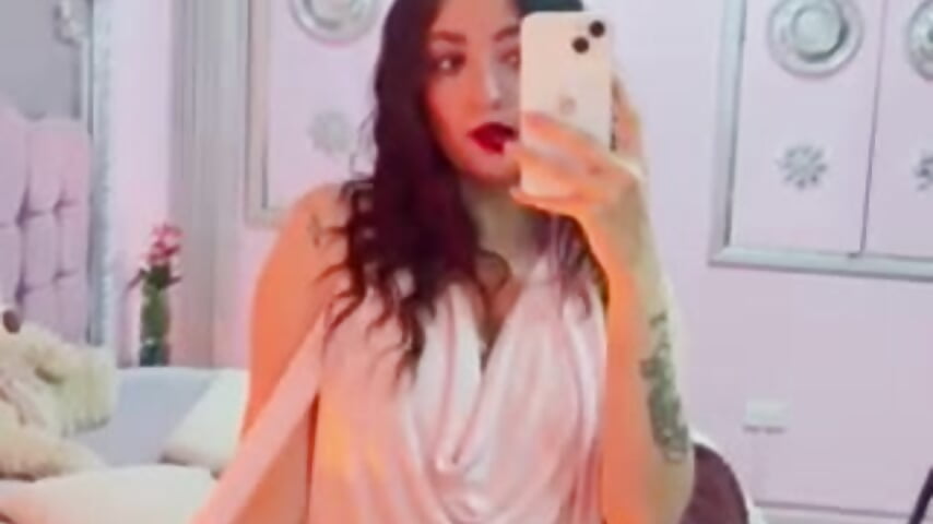 Tell me what you want... and maybe I'll allow it - video của người mẫu cam Sabrina_Cutte