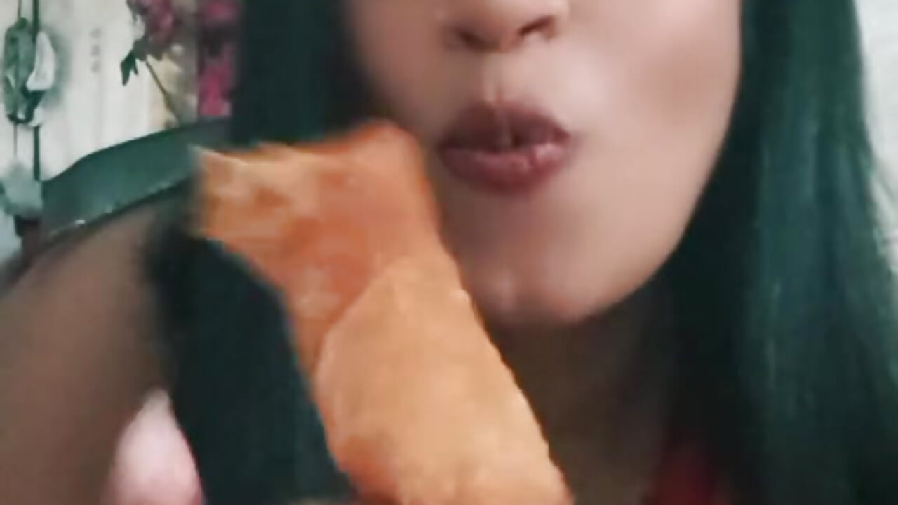 1000785066.mp4 - video by Hoottnini33 cam model