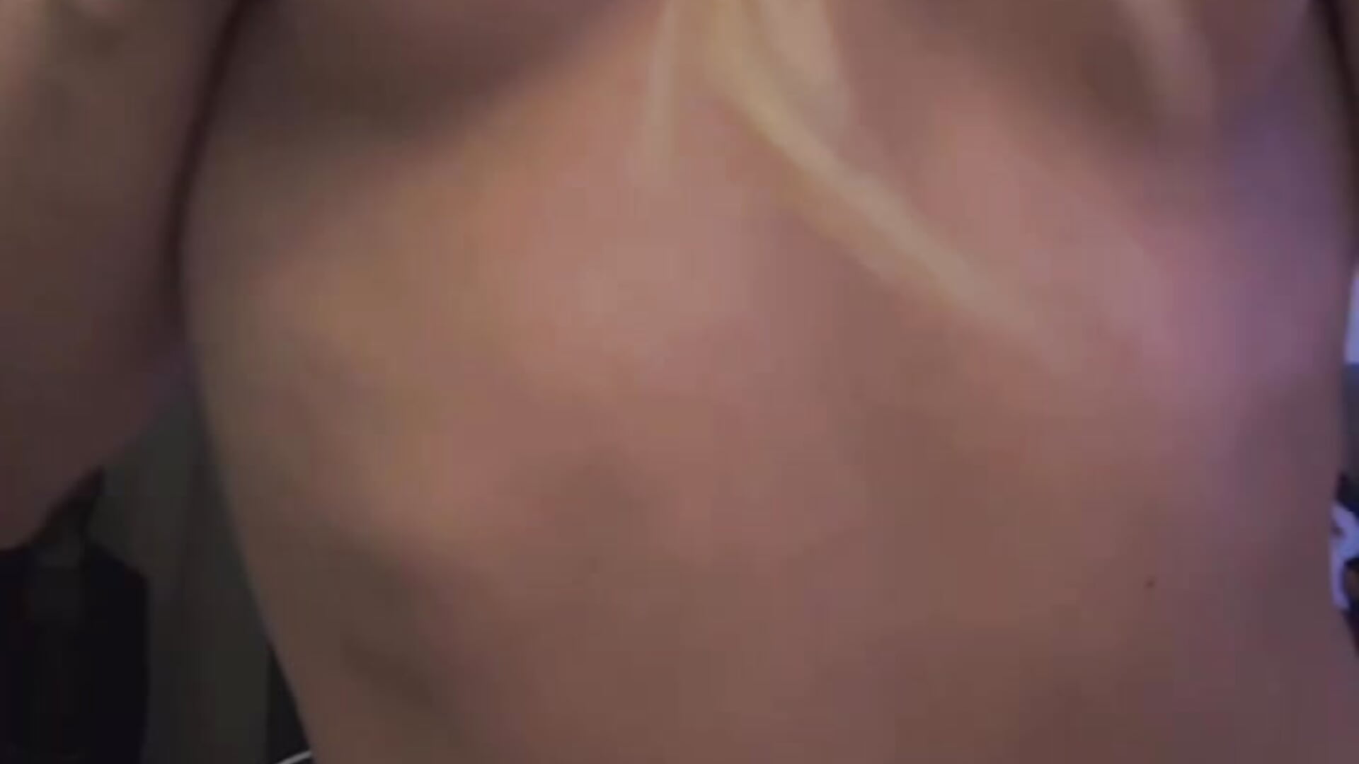 Naked boobs play - video by miny_rony cam model