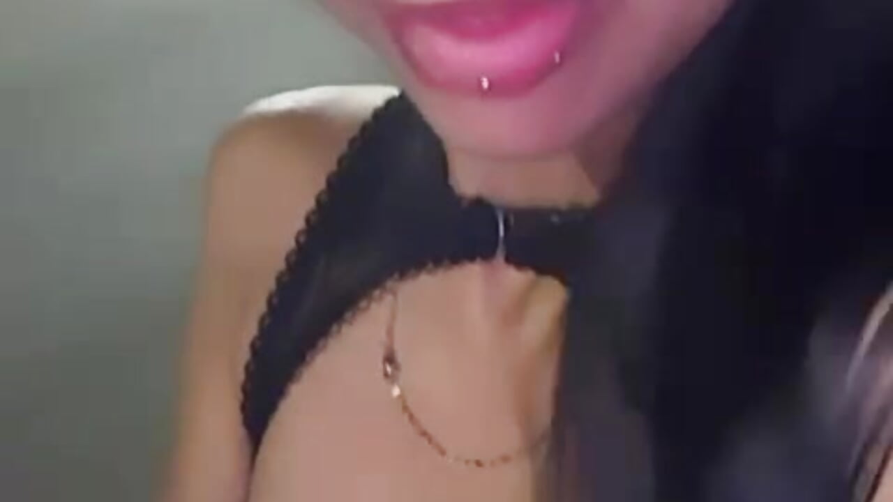 for you - video by pia_houns17 cam model