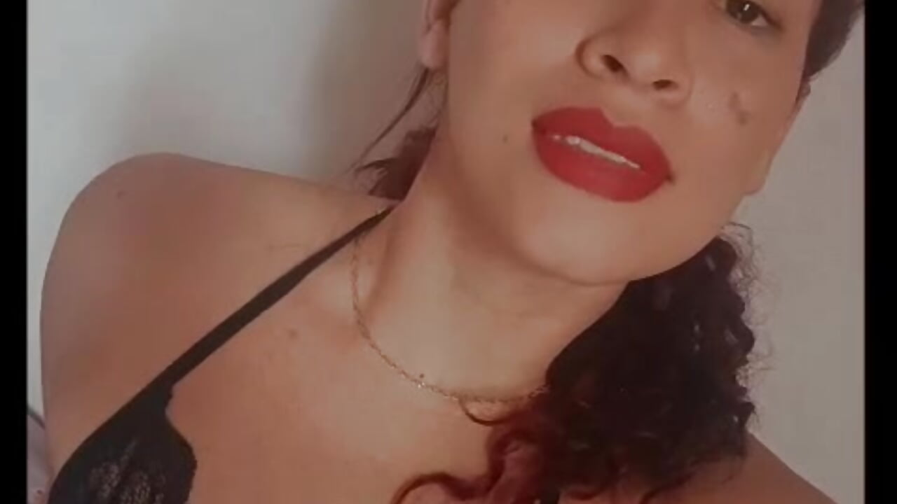 Lets Play - video by Liiagoddess cam model