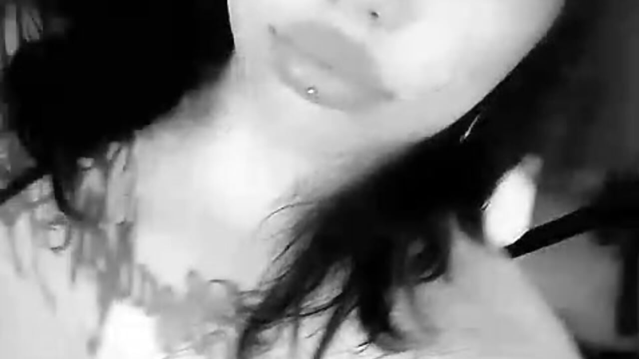 Video de WhatsApp 2025-12-05 a las 12,39,41_5f9f5305 - video by _scarlet_vega_ cam model