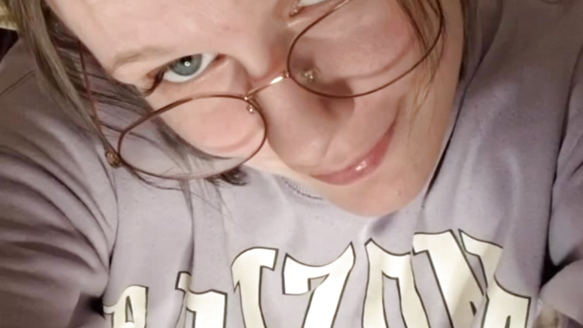 Blush & Lace - video RoxyHerena kameramallilta