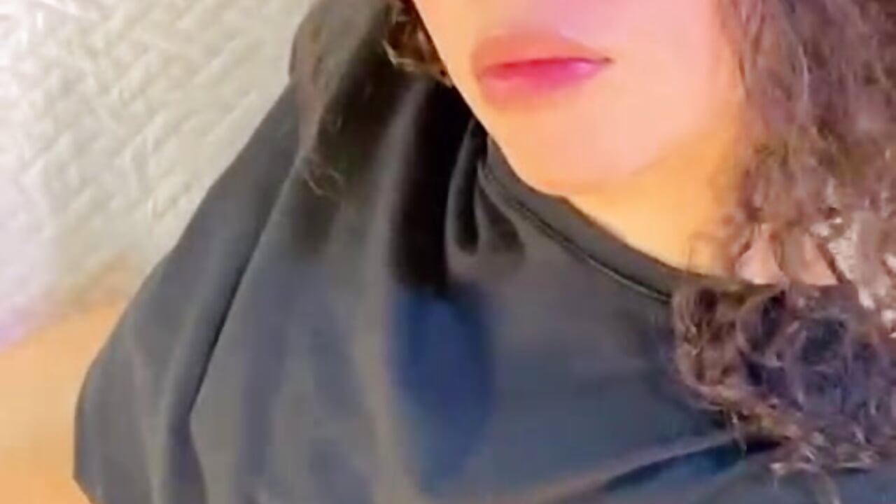 ❤ - video by Mishelle-Brizo- cam model