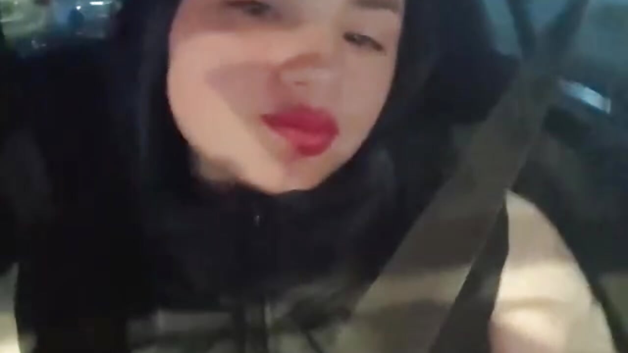 Hey love welcome💜 - video by emmmaa_moon cam model