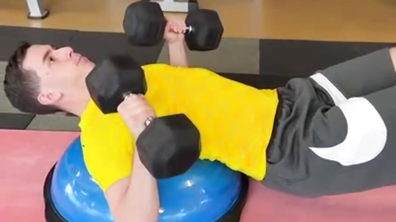 Iron Tommy – video modela na kameri Tommy_Lidds