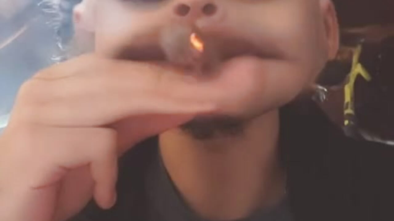 5BF41132-53FA-4ADE-B7B0-897115261C20 - відео від вебкаммоделі wecrulb