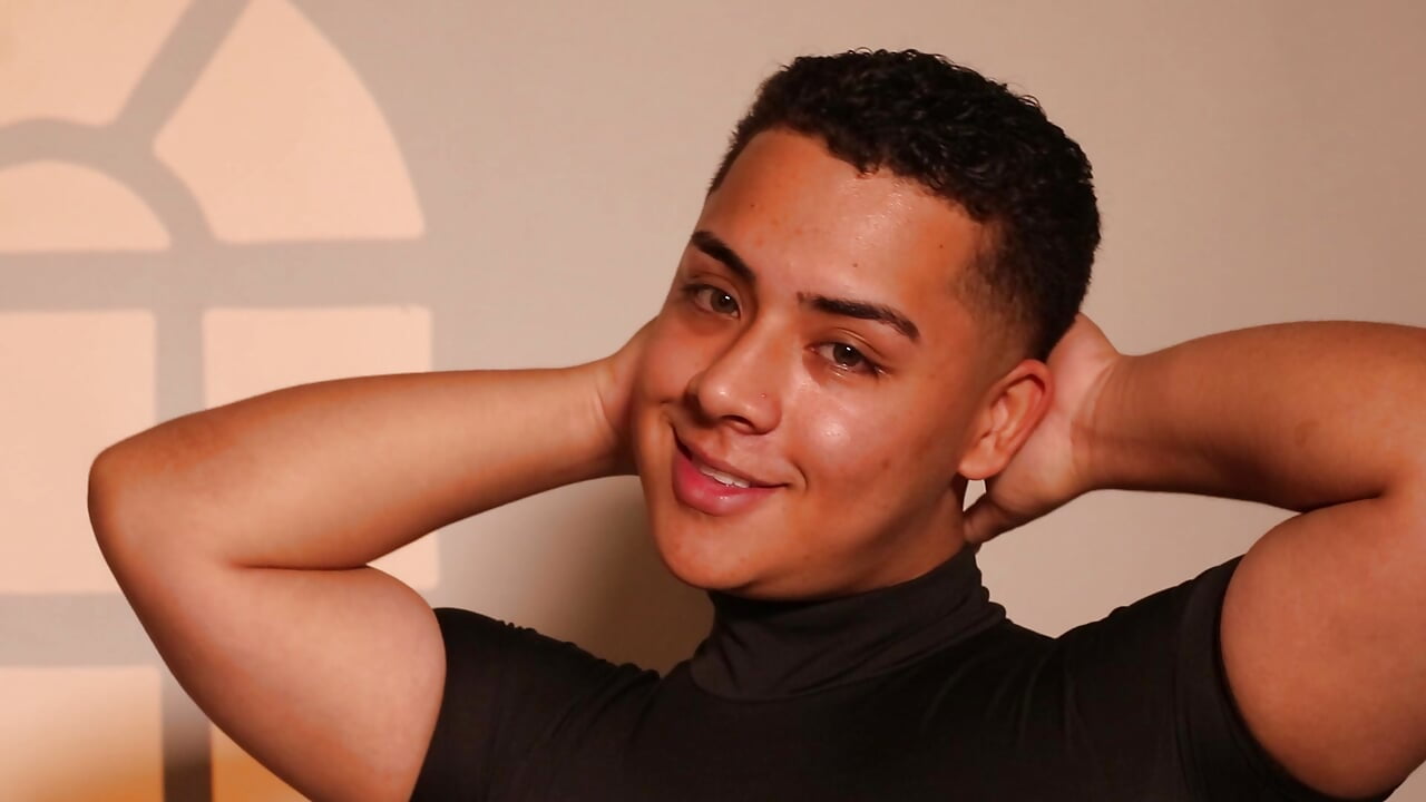 Erick_craig 님 - 트렌드 중인 캠모델 비디오  5824개