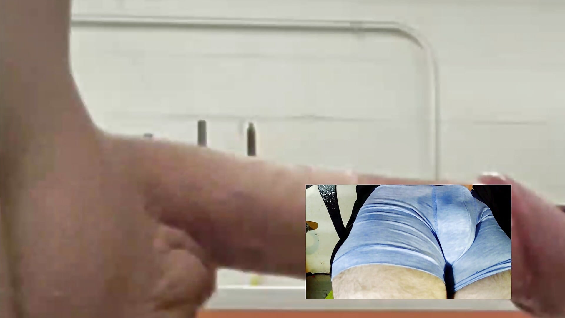 little play — filmik mythicbonez69, modela(-lki) na kamerkach