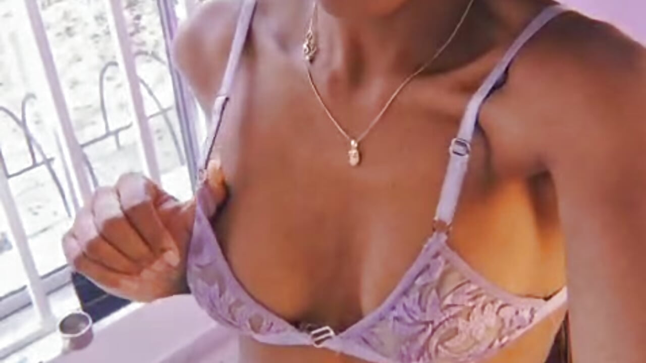 Gooood morninggg! 🌞 - video NaomiClay kameramallilta