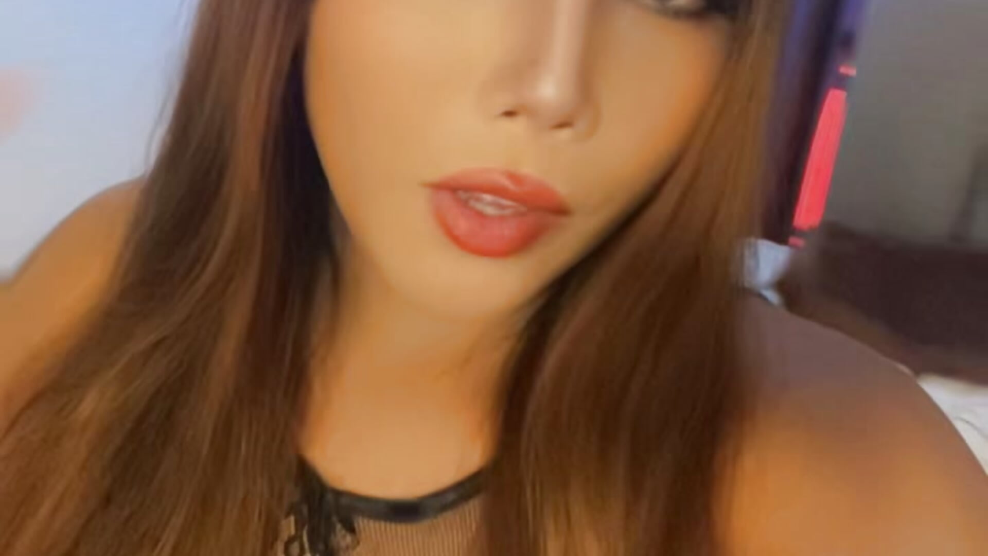 0F2674B0-CF84-4155-B551-4A7EDBADCEE4.mp4 - 9inches_snackcockts 캠 모델의 동영상