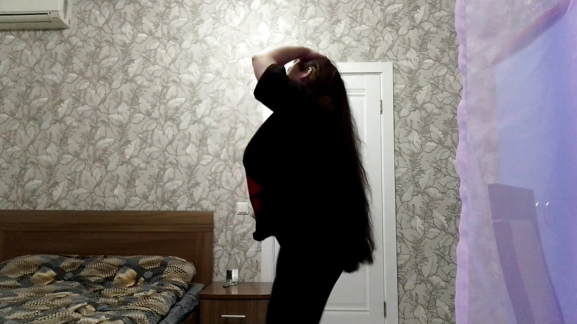 welcome world! - video by HowledDuty cam model