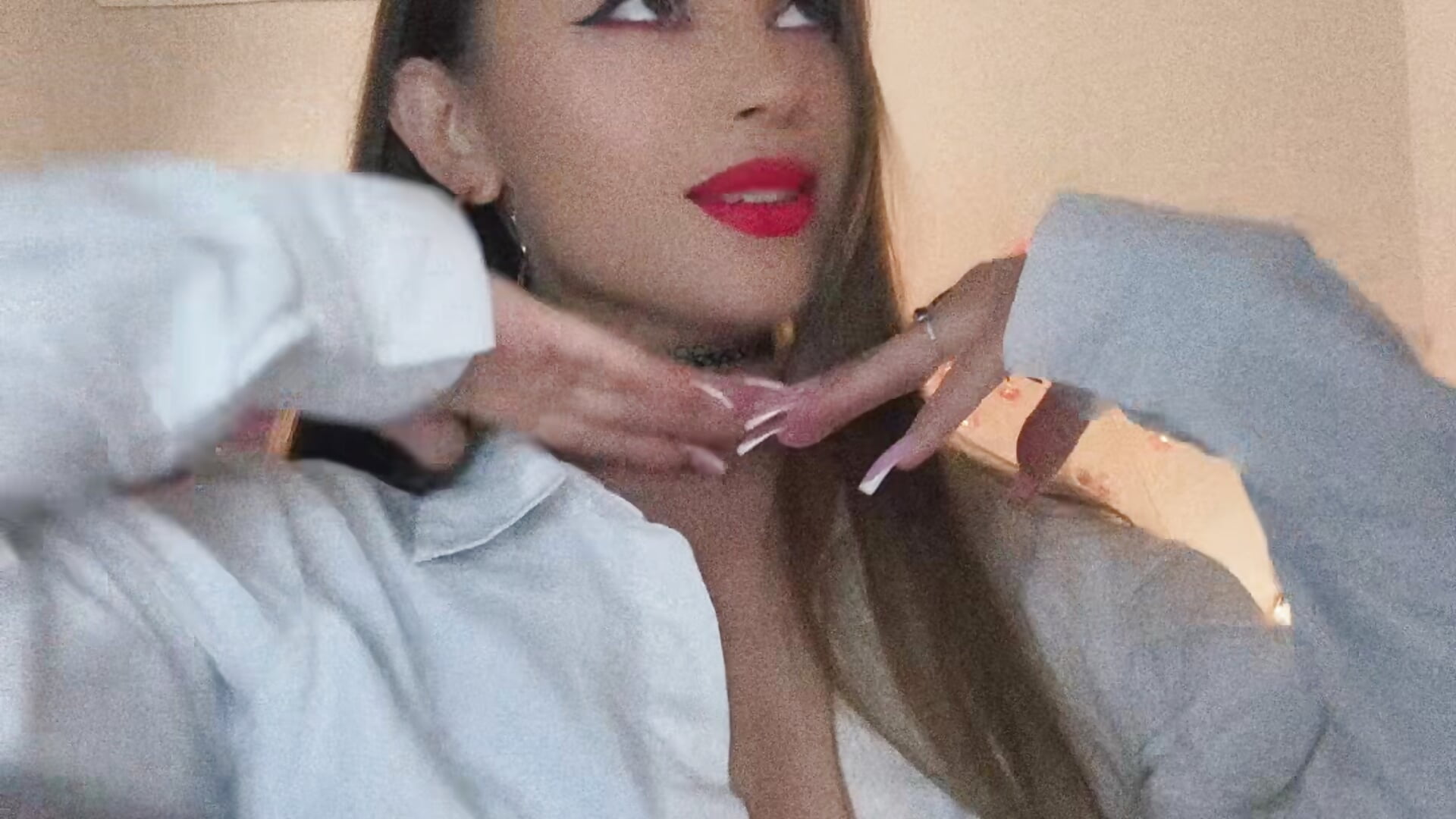 💋🐒 - clip cu Maybebabetv model videochat