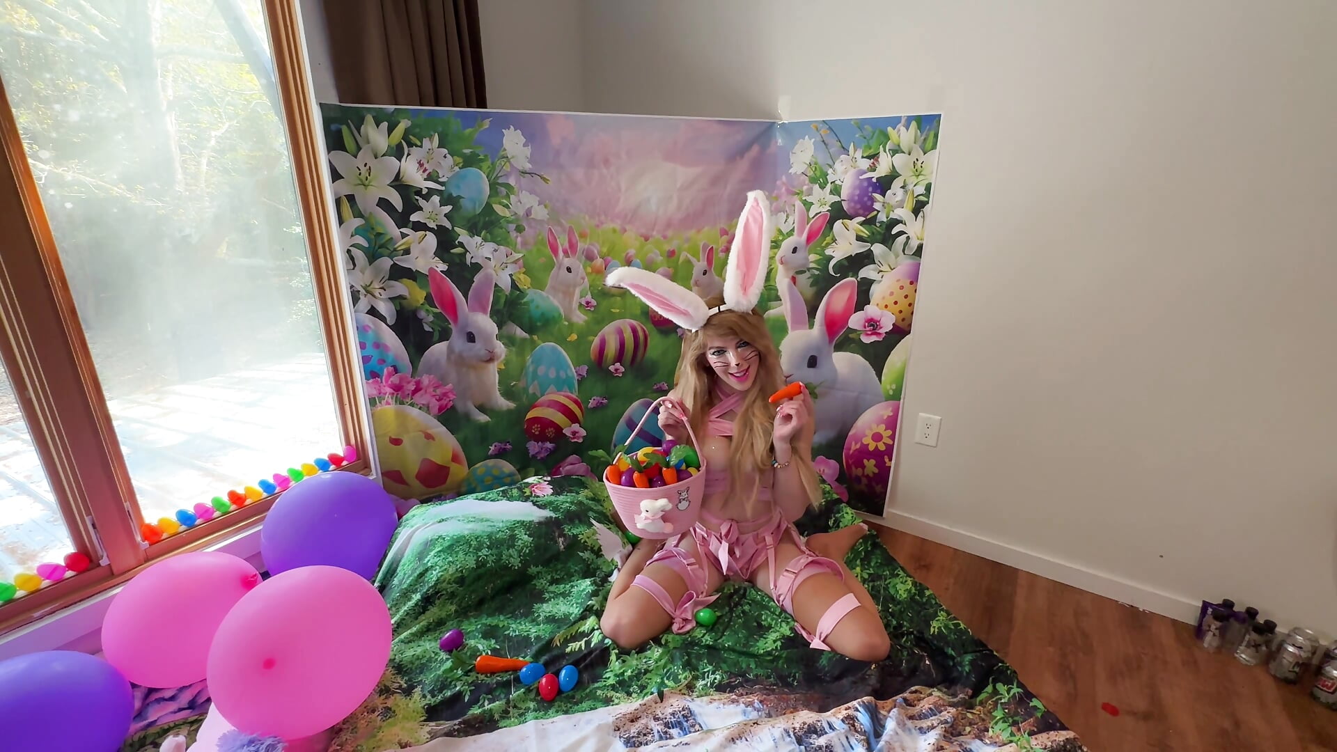 Easter Contest and Easter Celebration Category Easter Bunny Decorations Video - video od modelky/modela CelestialRuby