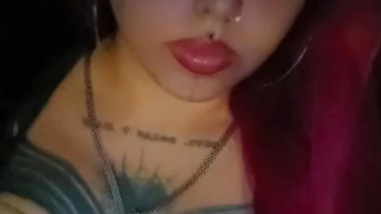 Hey <3 - vídeo de la modelo de cam malboro_01
