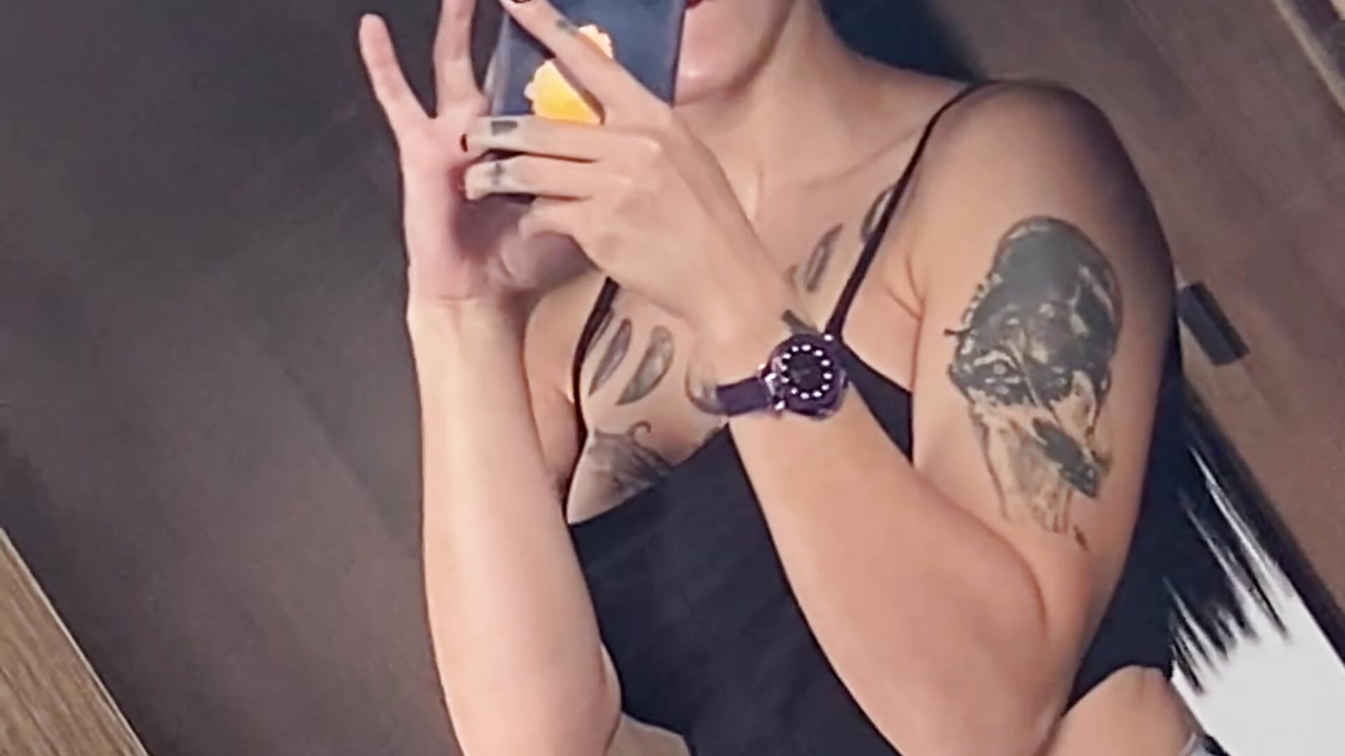 IMG_3647 - video by Moon_Magic666 cam model