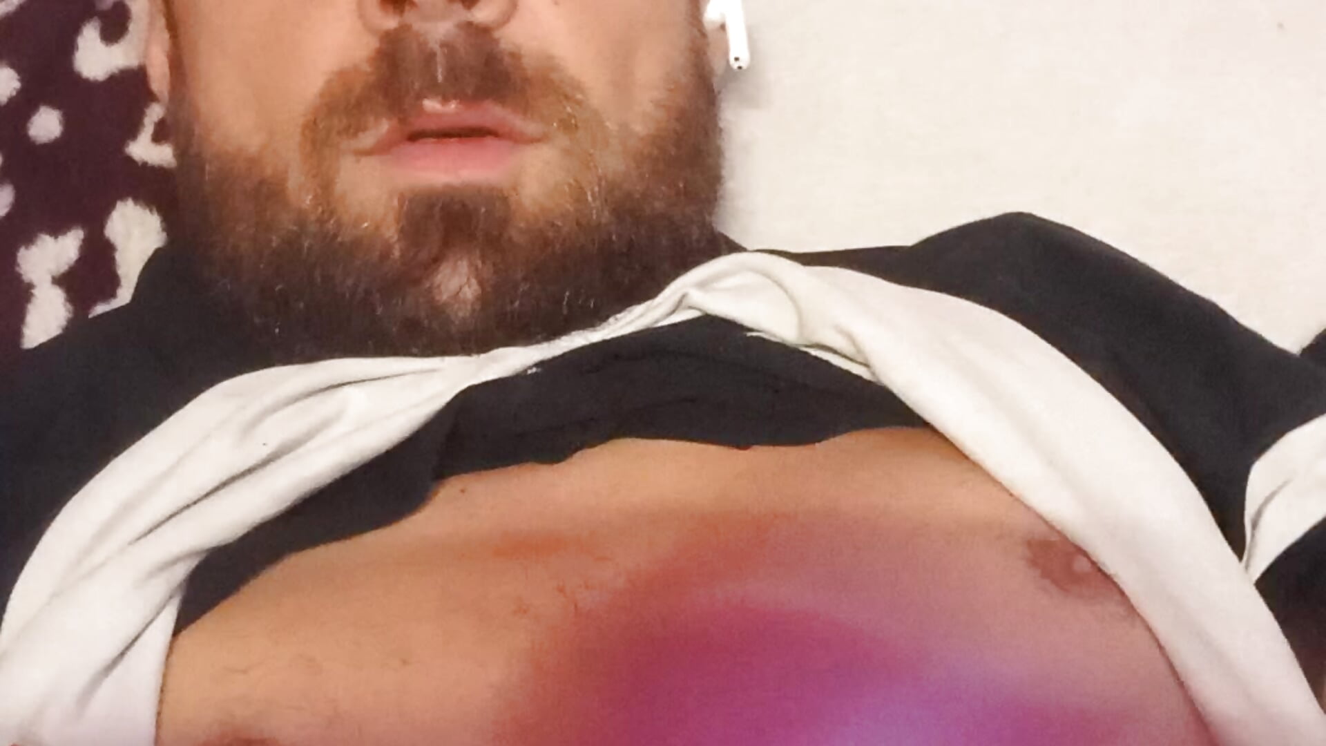 Mmm 😋😋😋😋 - วิดีโอโดย Pintiliescu โมเดลแคม