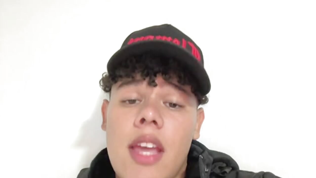 WITH THE DESIRE OF A BANDIT - video di michael_iron modella di cam