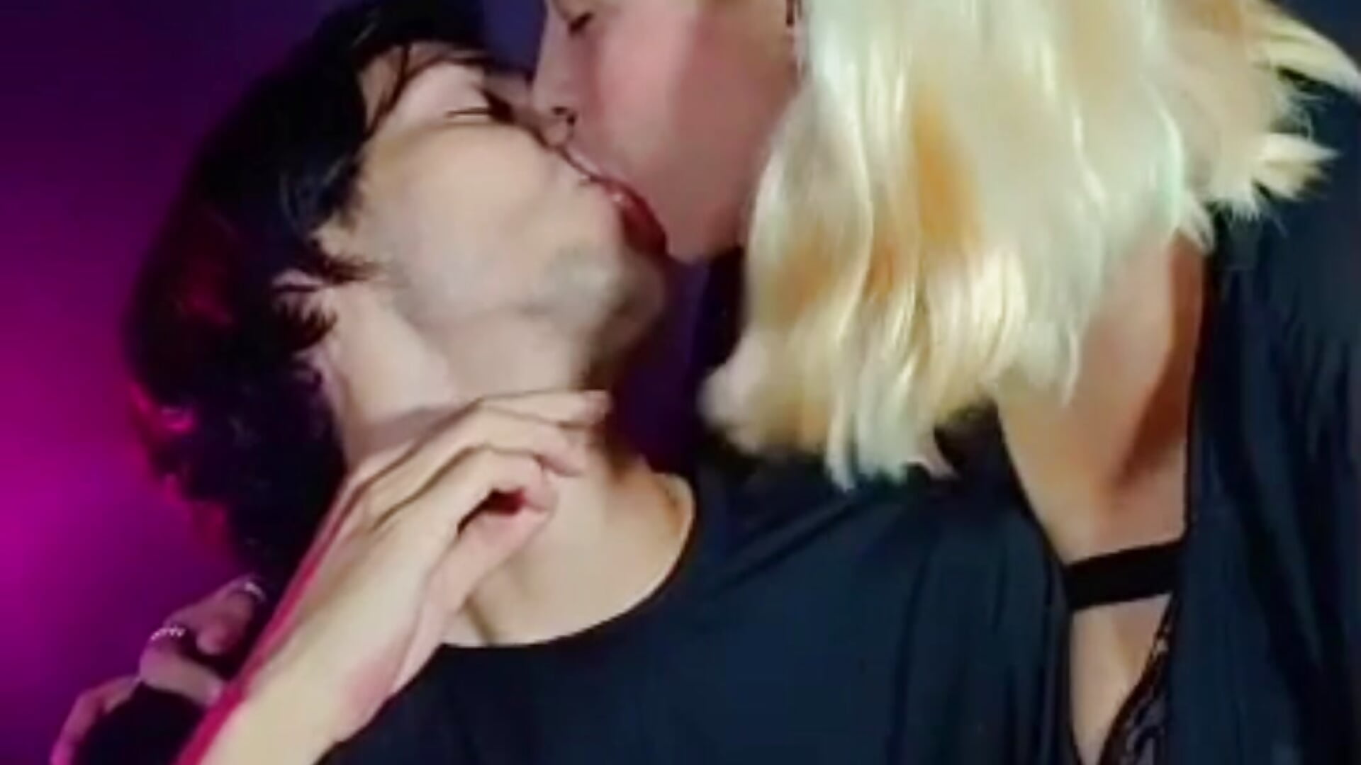 Enjoy with us. <3 - 視頻由 VIPER_N1 主播提供