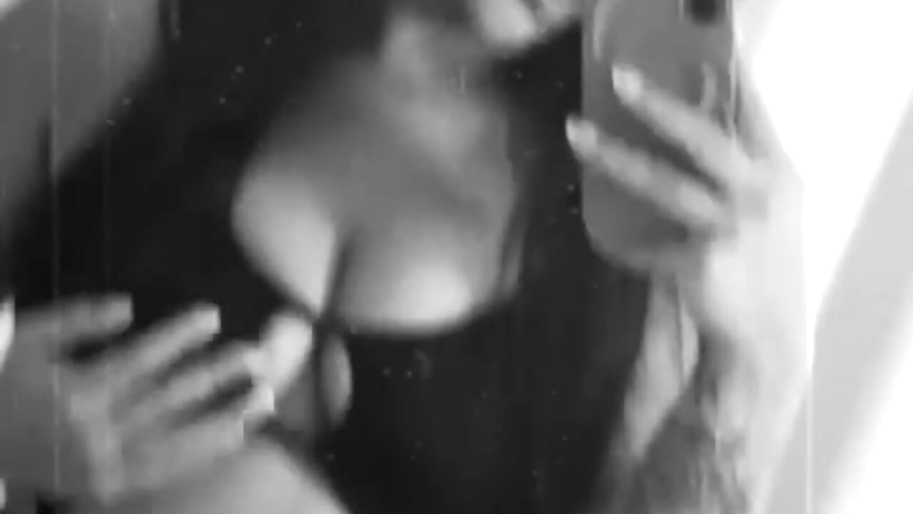 So Hot 🥵💦 - video by im__fer cam model