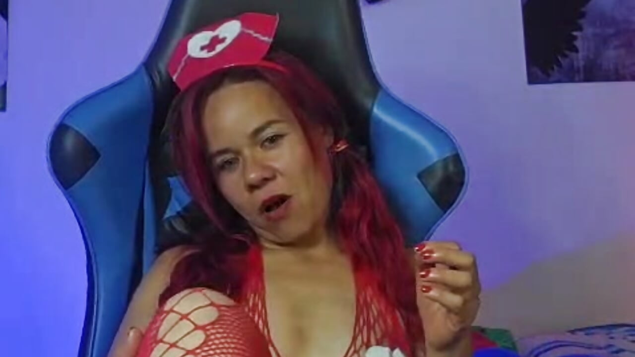 hot nurse - clip cu agathawalter_ model videochat