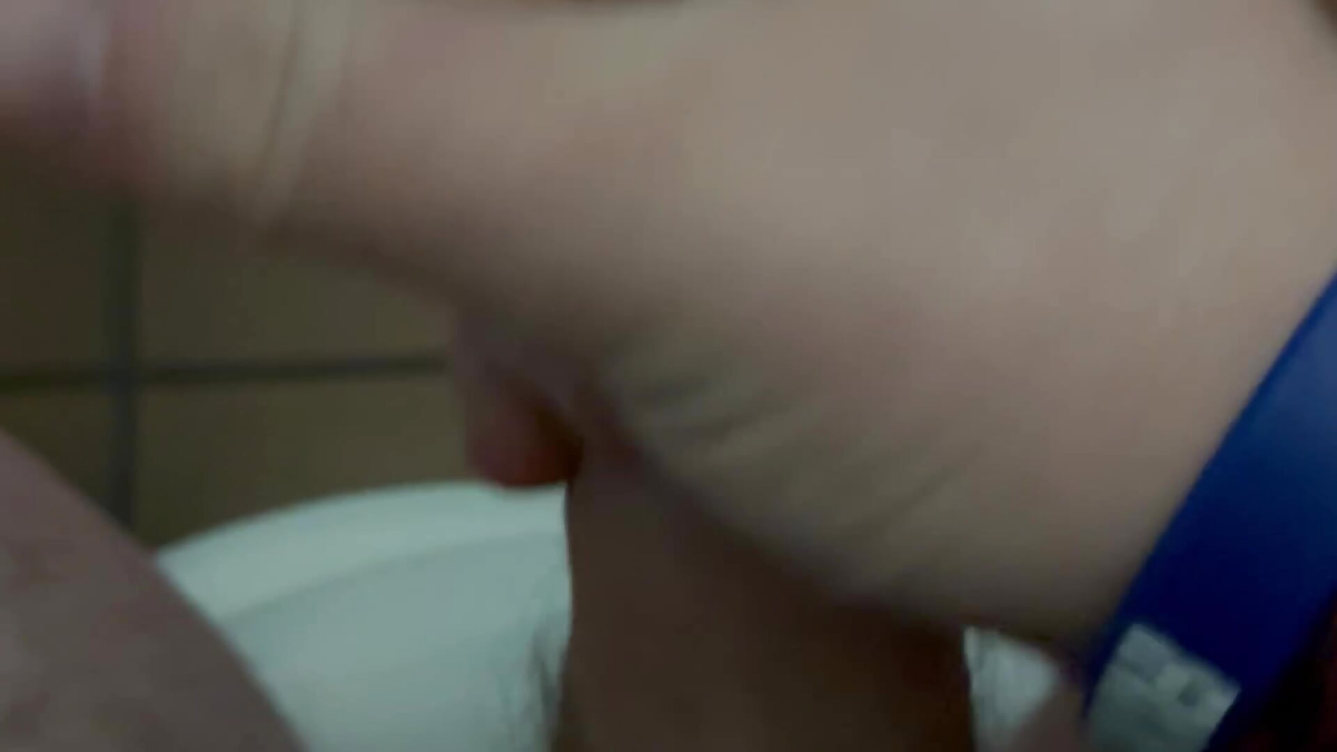 Geil in der Arbeit Teil2 - vídeo de la modelo de cam Geilerspritzer2023