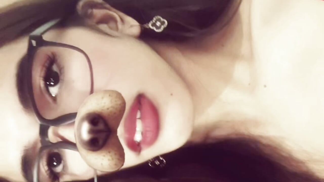 Secretfantasycum kamerás modell  4115. kiemelt videója