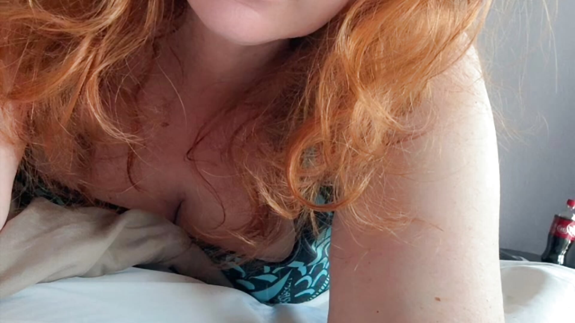 Good morning - video by Lenaravenswood cam model