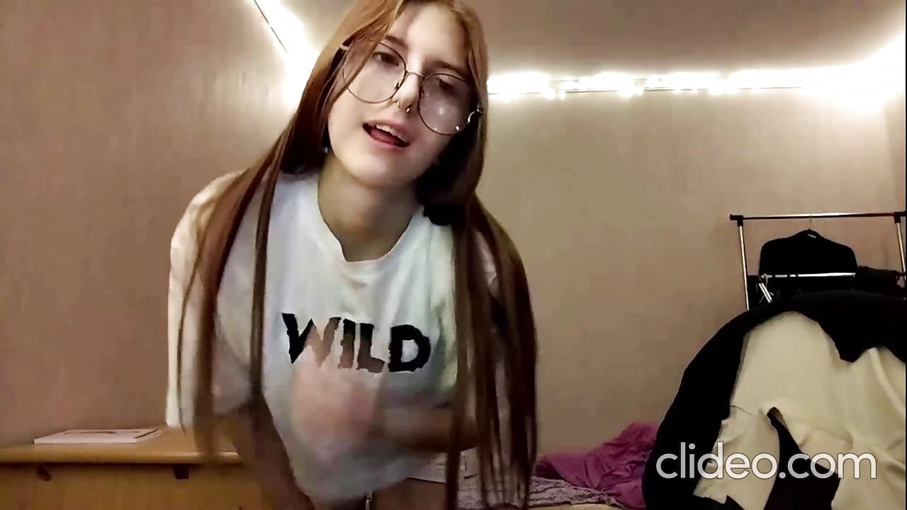 tease - video by VictorinaMccorey cam model