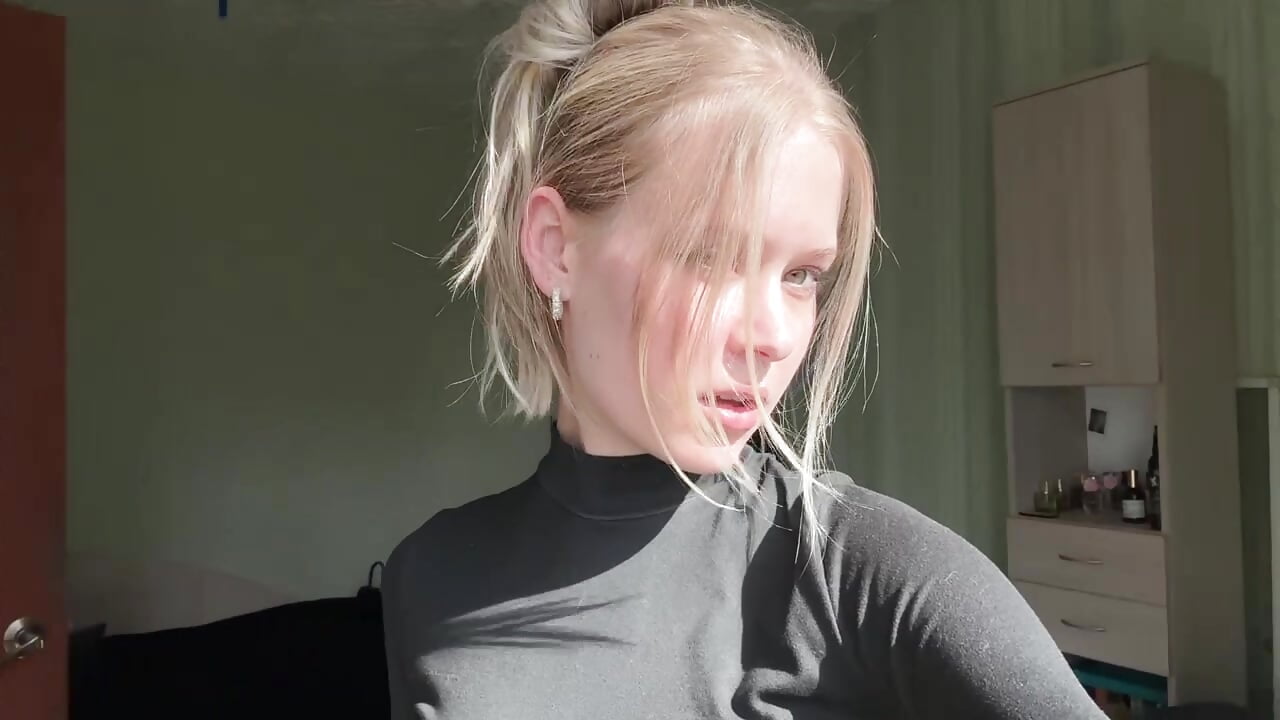 Gold Messy Hair