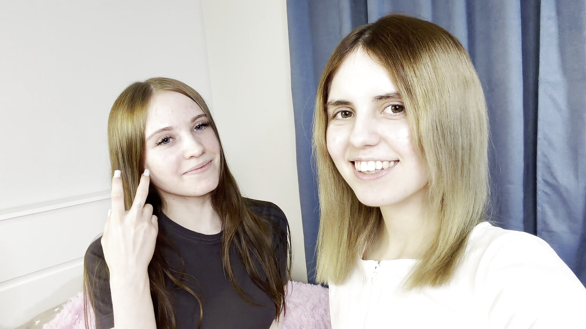 Earlene + Emma = 💗 - video by TwinklyAngels cam model