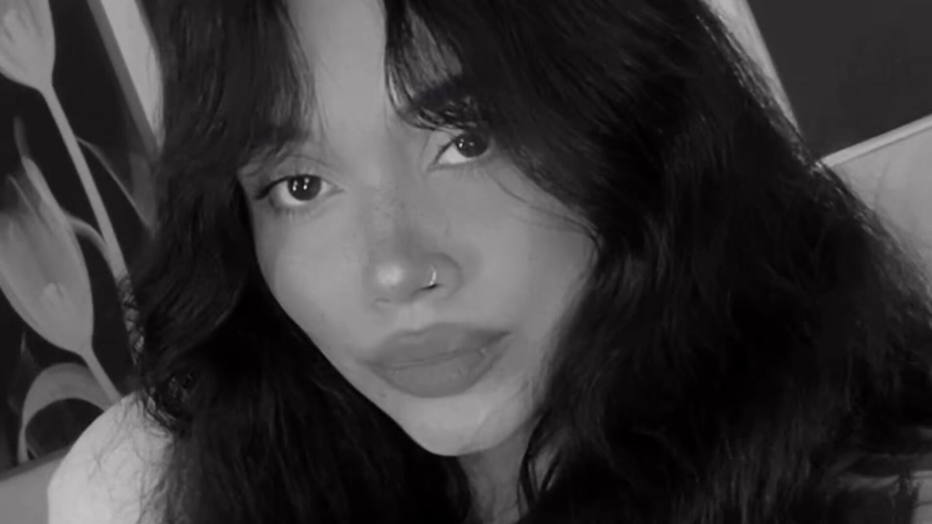 Hello there! 💋 - video by SeleneVaughan