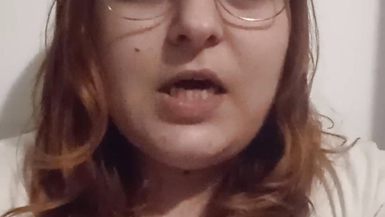 Introduction - video by LilithUmbra cam model