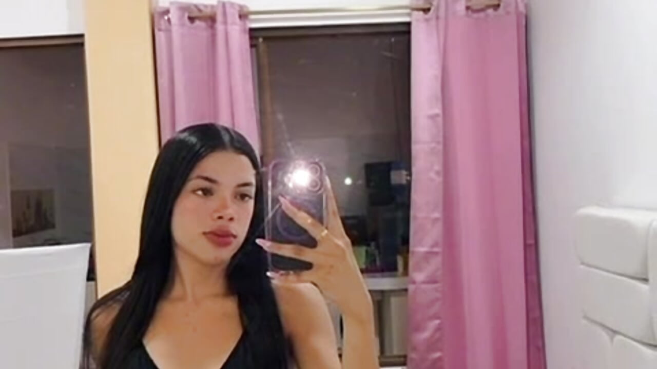 😚☺🤗 - clip cu InnaMebarak model videochat