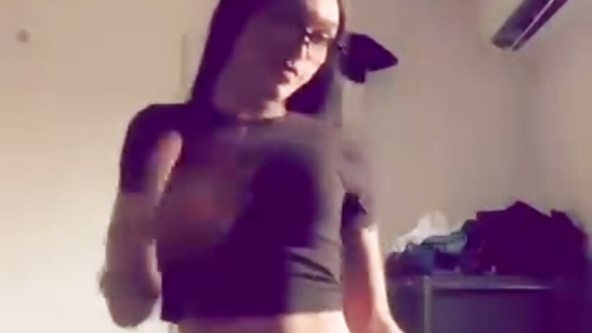 WhatsApp Video 2025-10-29 at 15,46,19 - vídeo de la modelo de cam Freyjalaveau