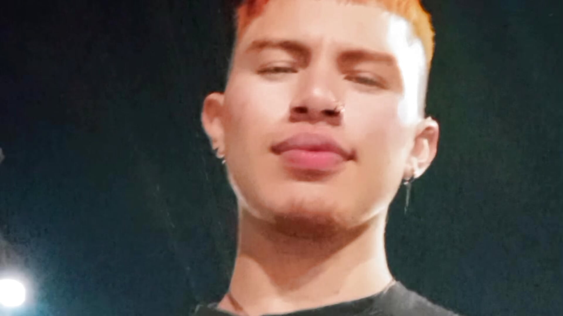 Get to know me - DeeQuinn_Blaze adlı kamera modelinin videosu