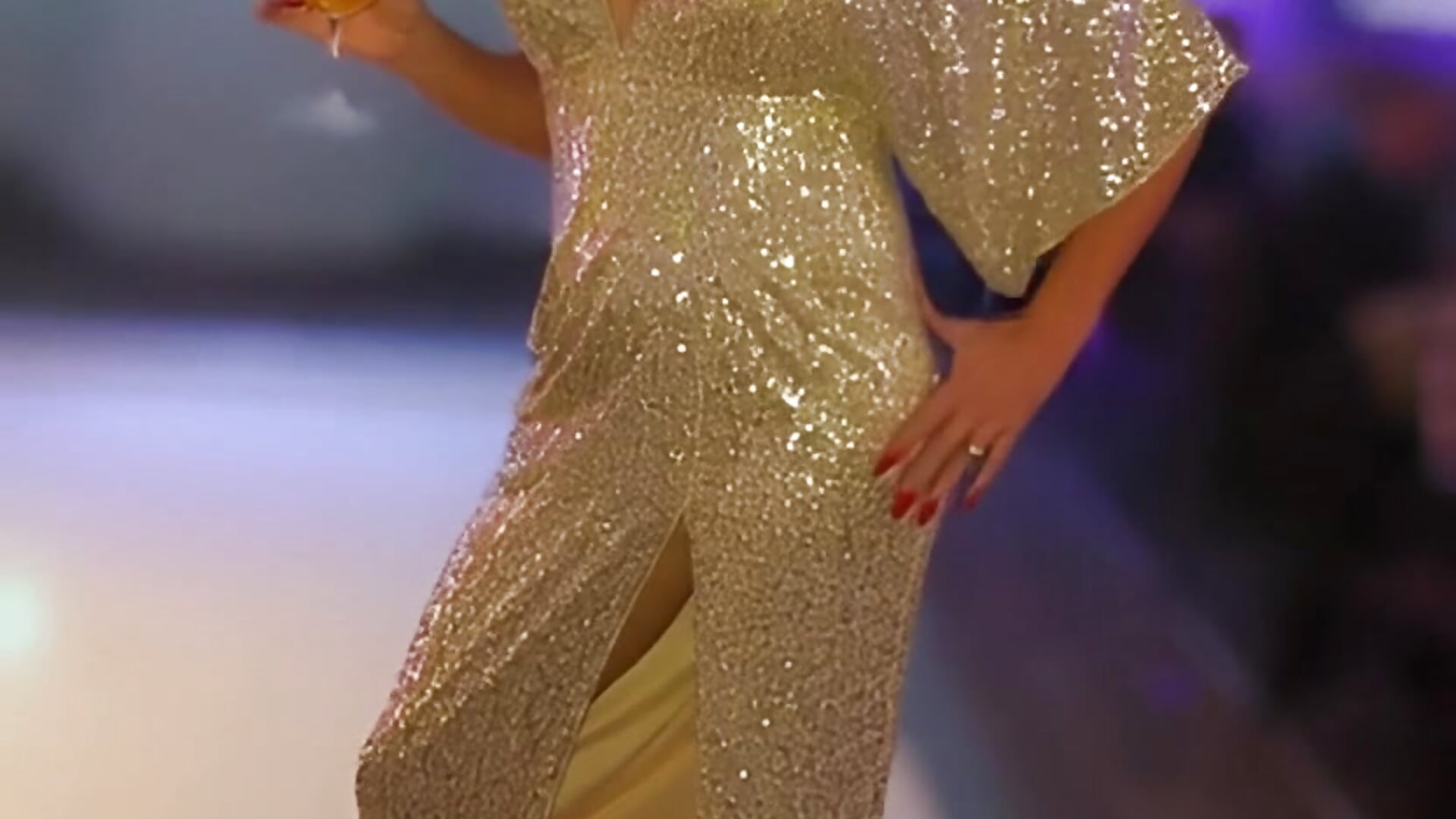 Grok-Video-98F8425E-7028-43CE-B058-D3D93865ADDD - Video von Alexalovesit Cam-Model