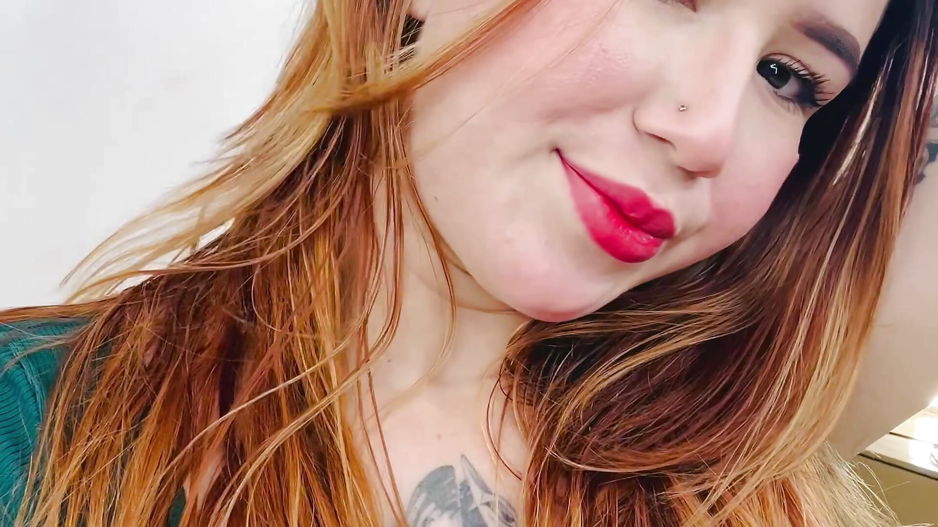 ✨– Annyhathatway kameramodell videója